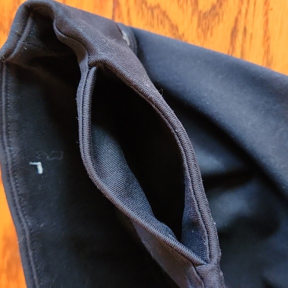 PINK Victoria's Secret Ultimate Leggings - Picture 5 of 6